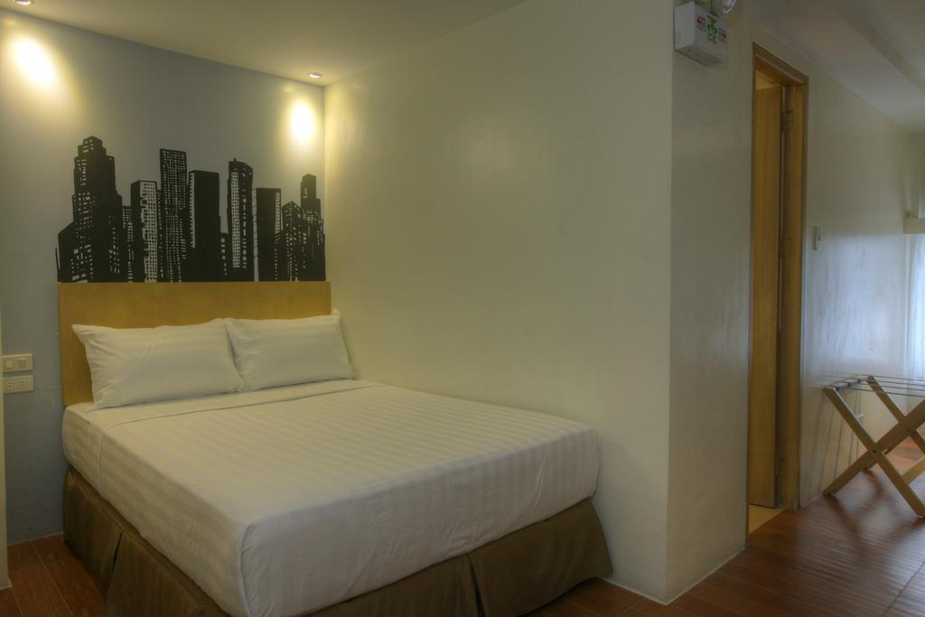 Fersal Hotel Makati Avenue San Pedro Makati Quarto foto